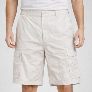 Under Armour Utility Loose Fit Performance Cargo Golf Shorts Off White Size 36